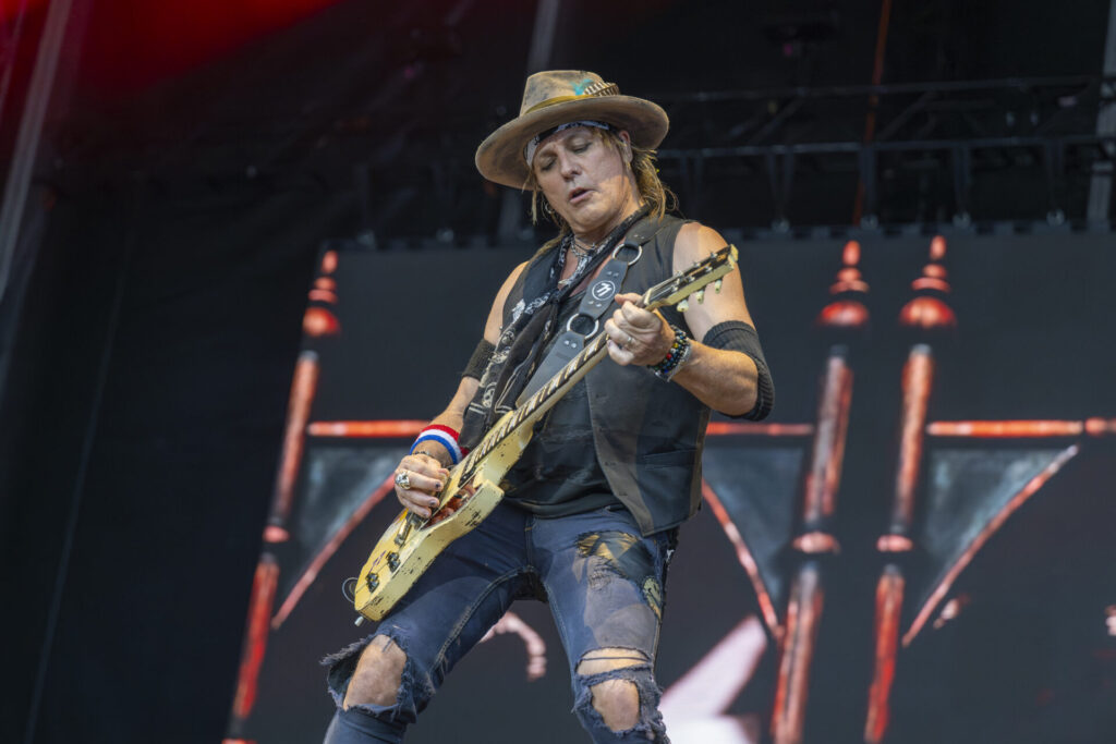 Alice Cooper_AKA_Johnsen012