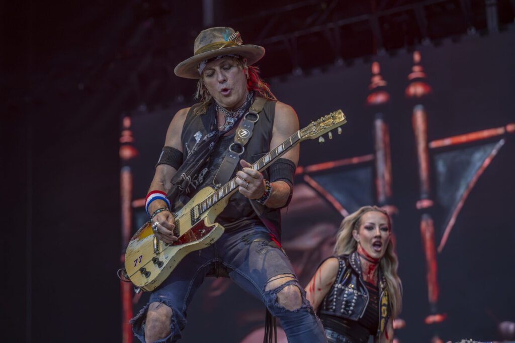 Alice Cooper_AKA_Johnsen014