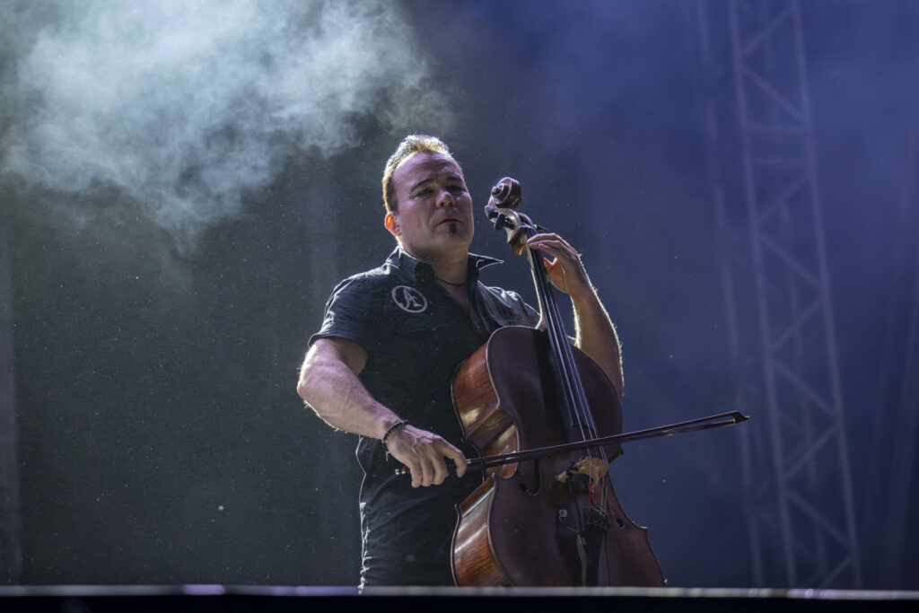 Apocalyptica_AKA_Johnsen001