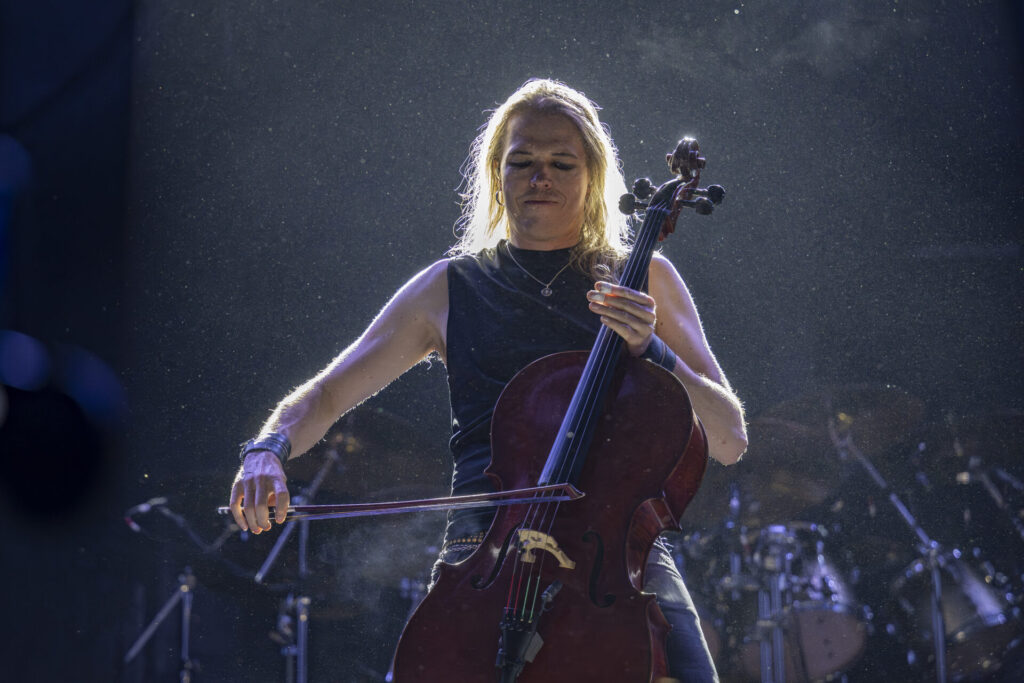 Apocalyptica_AKA_Johnsen002