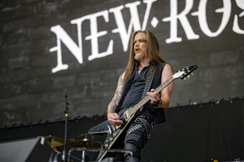 The_New_Roses_AKA_Johnsen020